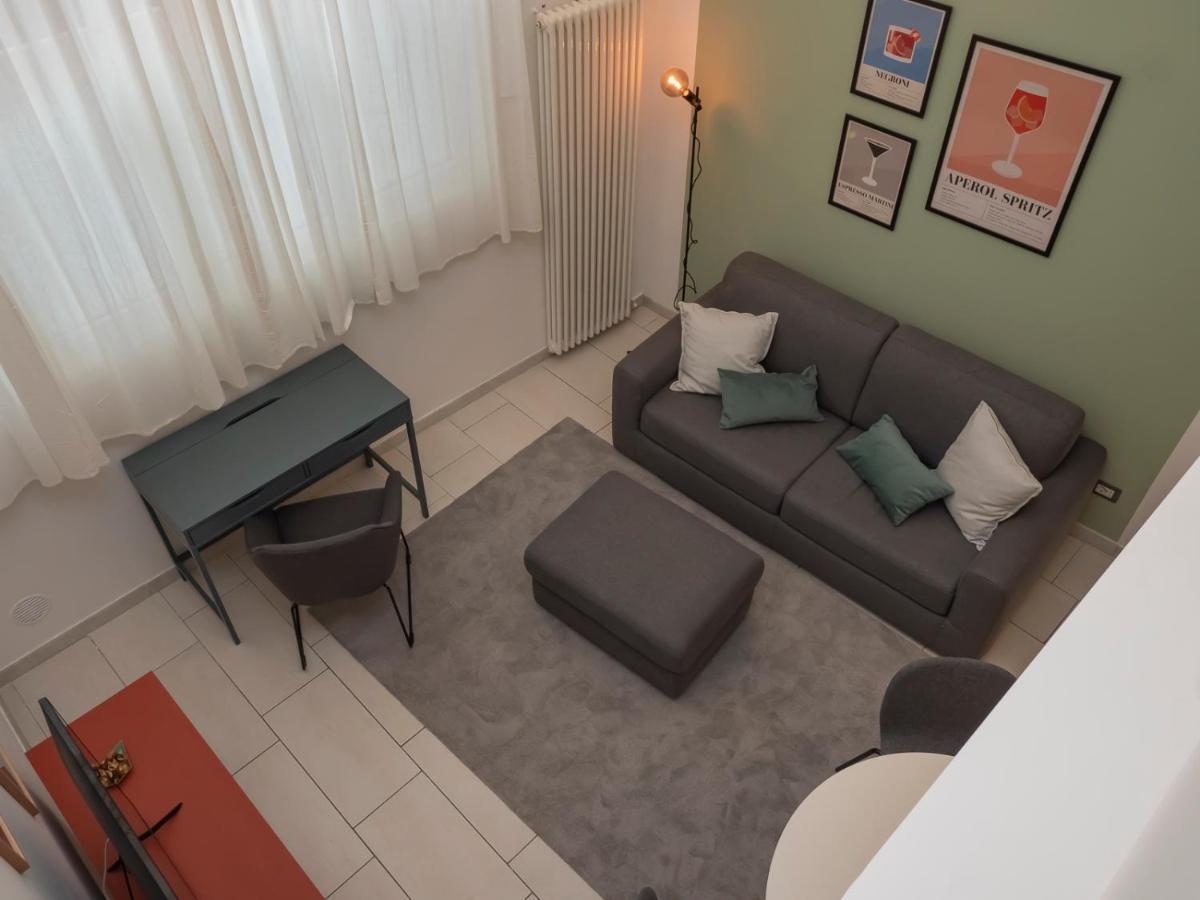 Ihost Apartment - Romilli 17A Milan Exterior photo