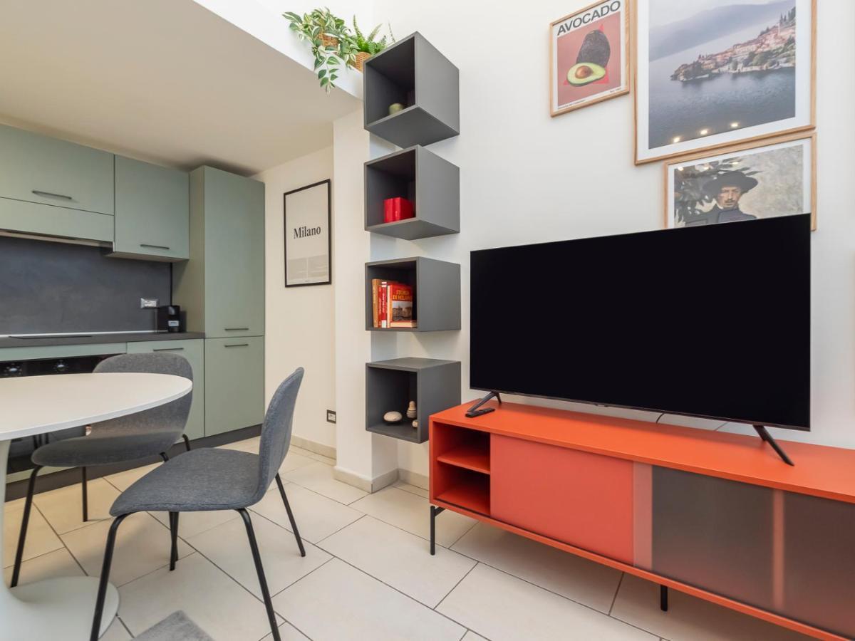 Ihost Apartment - Romilli 17A Milan Exterior photo