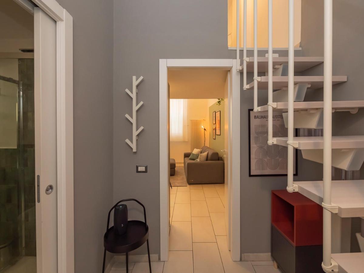 Ihost Apartment - Romilli 17A Milan Exterior photo